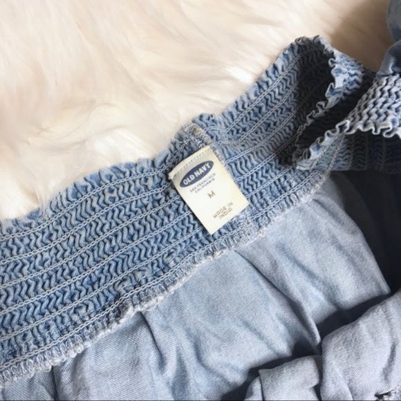 𝅺old Navy Chambray Tencel Off The Shoulder Top - Picture 4 of 5